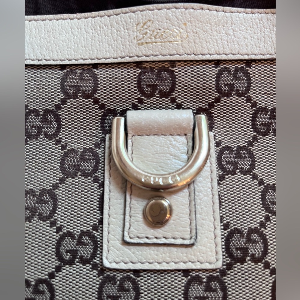 Gucci Beige and Brown GG Canvas Tote. Good condition. Authenticity card provided - Picture 8 of 14